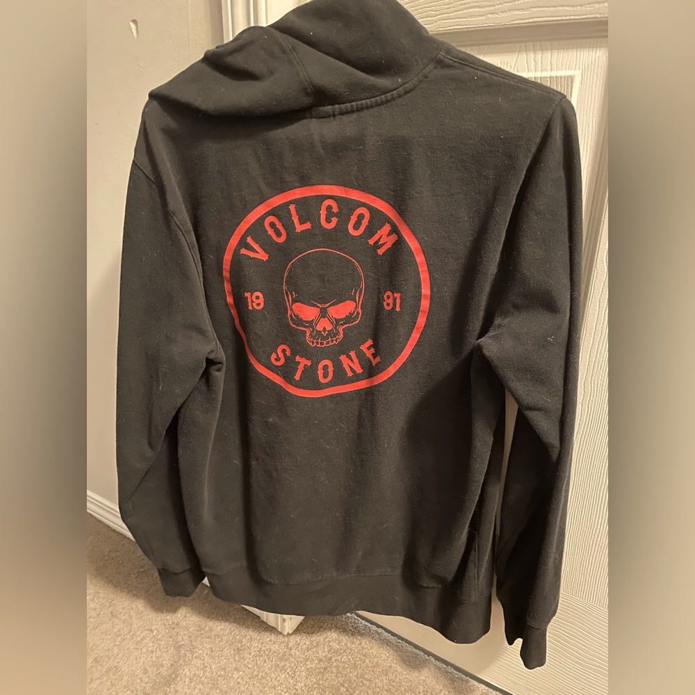 Volcom hoodie